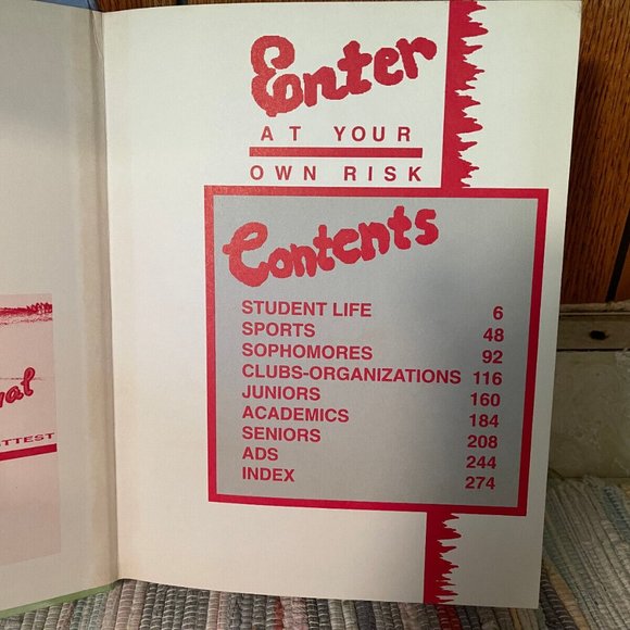 St. Albans The Dragon's Lair 1995 Year Book - Like New Condition - Picture 3 of 3